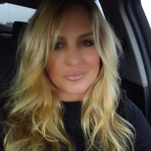 Meet your Posher, Annette